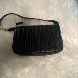 Coach Nolita 19 With Linear
Quilting